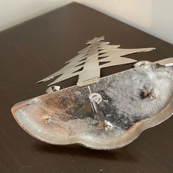 Silver Christmas Tree Candle Holder - Picture 4 of 6